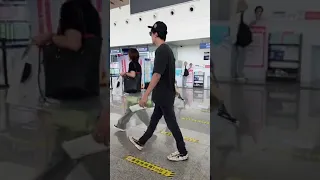 Dimash at Yibin Airport