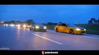 Honda Civic EK Hatch Leaving a Car Meet