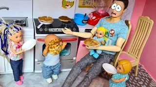 ONE DAY WITH DAD🤣😲 WILL THE CHEERFUL FAMILY OF Katya and Max SURVIVE BARBIE dolls funny stories