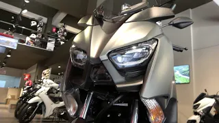 The YAMAHA XMAX TECHMAX 300 scooter 2020 new color walkaround