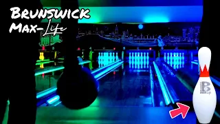 Bowling on Brunswick Max-Life Synthetic Pins
