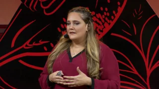 Resilencia en Acción | Montserrat Alberdi | TEDxSanPedroSula