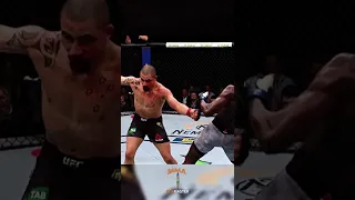 Israel Adesanya KNOCKS OUT Robert Whittaker - SUPER SLOW MO