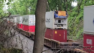 Westbound intermodal heading to PA