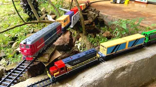 Mencari dan Merakit Mainan Kereta Api Classic, Kereta Api Diesel, Thomas & Friends