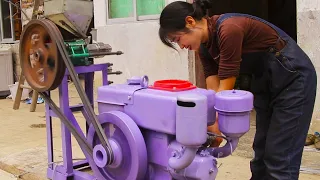 The genius girl helps the old man repair the corn machine