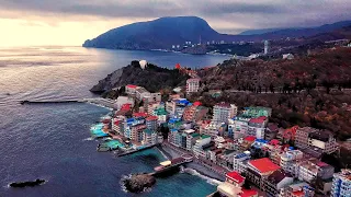 УТЁС - самый итальянский городок Крыма. Посёлок в Крыму который либо любят, либо ненавидят.