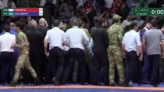 Массовая драка на чемпионате России по вольной борьбе в Назрани