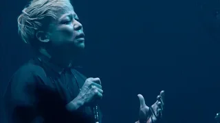 DIR EN GREY - 砂上の唄 [eng sub] LIVE HD