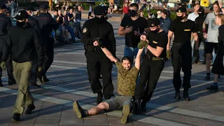 Belarusian authorities ramp up crackdown on opposition after mass protest