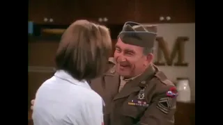 The Mary Tyler Moore Show S7E15 Lou's Army Reunion (January 15, 1977)