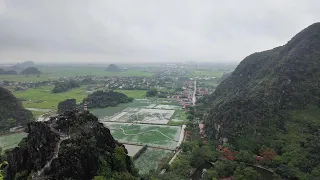 Ascending Mua Cave in Vietnam | Ninh Binh's Hidden Gem