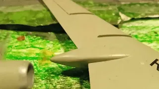 взлёт игрушечного  самолёта ту-134 в аэропорту Адлер "Аэрофлот"