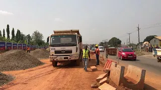 Kumasi TANOSO - ABUAKWA Dual Carriage ROAD Construction Ongoing || MARKETS & TRAFFIC SITUATIONS