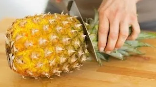 How to quickly cut pineapple into pieces for a drink - Simple drinks