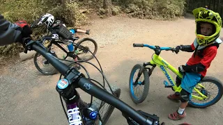 Kids mountain biking shredding Duthie Hill PNW