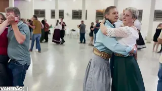 Bailão dos Piá em Rio do Sul SC - Começo de baile com Grupo Vanerão