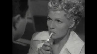 "The Lady from Shanghai" - Rita Hayworth, Orson Welles