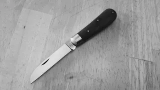 Taylor's Eye Witness basic Lambfoot by Lee White. A great budget knife from Sheffield!