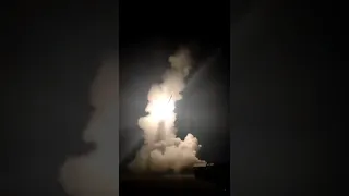 Ночной пуск Искандера-М.   Night launch of an Iskander M