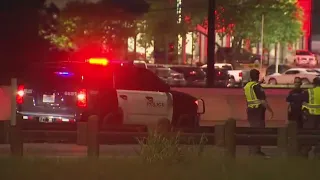 Auto-pedestrian crash in South Austin leaves 1 person dead | FOX 7 Austin