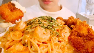 【咀嚼音】海老のクリームパスタとエビフライ🍤｜Fried shrimp cream pasta and fried shrimp　Eating Sounds/ASMR/mukbang