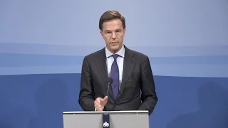 Integrale persconferentie MP Rutte 27 november 2015