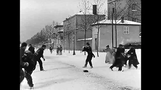 1897 - Scène Comique: Bataille de Neige (Comic scene: snow fight) - Lumière Bros.