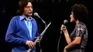 Tom Jobim & Elis Regina - Aguas de Março Ao VIVO