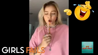 BEST GIRL FAILS OF 2022 😂😂😂 - TRY NOT TO LAUGH!!