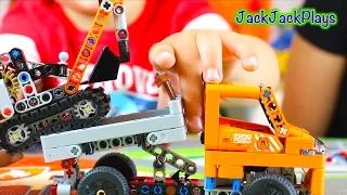 Lego Toy Construction Truck Unboxing, Time-lapse Build, Playing: Technic Roadwork Crew