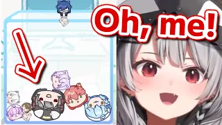 Chloe reacts to her size on Hololive Suika game【Hololive】