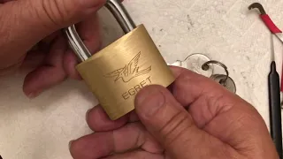 Egret padlock picked