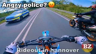 WHEELIE IN FRONT OF POLICE! Hannover supermoto rideout (BZ in Germany) crazy street riding/stunting