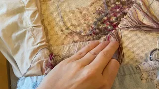 Cross stitch: how to begin and end threads from the front, with and without loop start