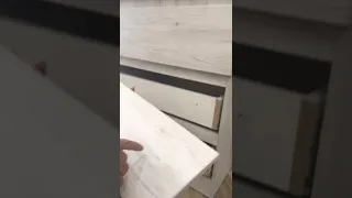 Відео огляд як поставити фасади на комод Лайт від компанії АС меблі