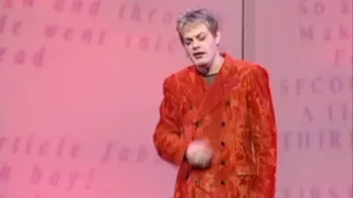 Eddie Izzard 'Looking Cool'