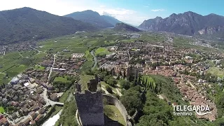 Castello di Arco ripreso da un drone