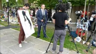 TRIBUTE TO AMY WINEHOUSE, FROM HER FANS IN CAMDEN SQUARE(1983-2011)