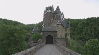 Волшебный замок Эльц. Burg Eltz. По Германии без путеводителя.