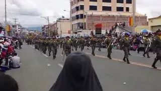 Parada Militar 2014 Cuenca Ecuador.