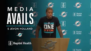 Safety Jevon Holland meets with the media | Miami Dolphins