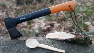 Carve a Spoon EASY in the wild | Primitive Bushcraft Skills