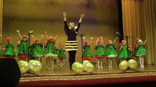 Танец - "Пчелка Майя"