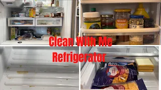 Clean Your Smelly Fridge 🙊 | Spring Cleaning Like A Pro❗️