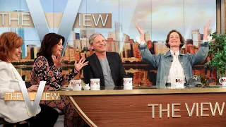 Viggo Mortensen and Vicky Krieps Talk New Movie, 'The Dead Don't Hurt' | The View