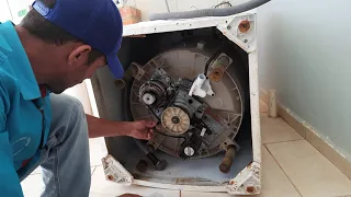 Minha máquina Eletrolux LT 12 kg não centrífuga e não dispensa a água, o que fazer ?