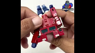 Optimus Prime, Amazing Engineering at such a small scale, #TransforMinute #shorts