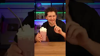 PROVEI O MILKSHAKE PROIBIDO (Grimace Shake)