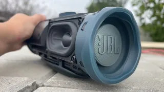 JBL CHARGE 4 HUGE EXCURSION